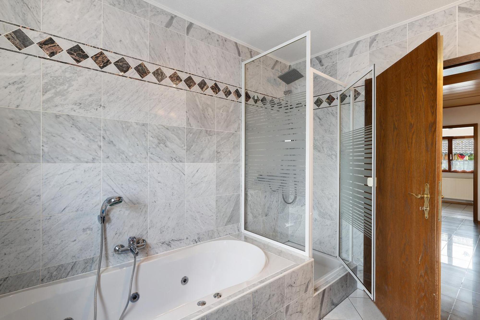 Ferienwohnung Serr Lauf エクステリア 写真