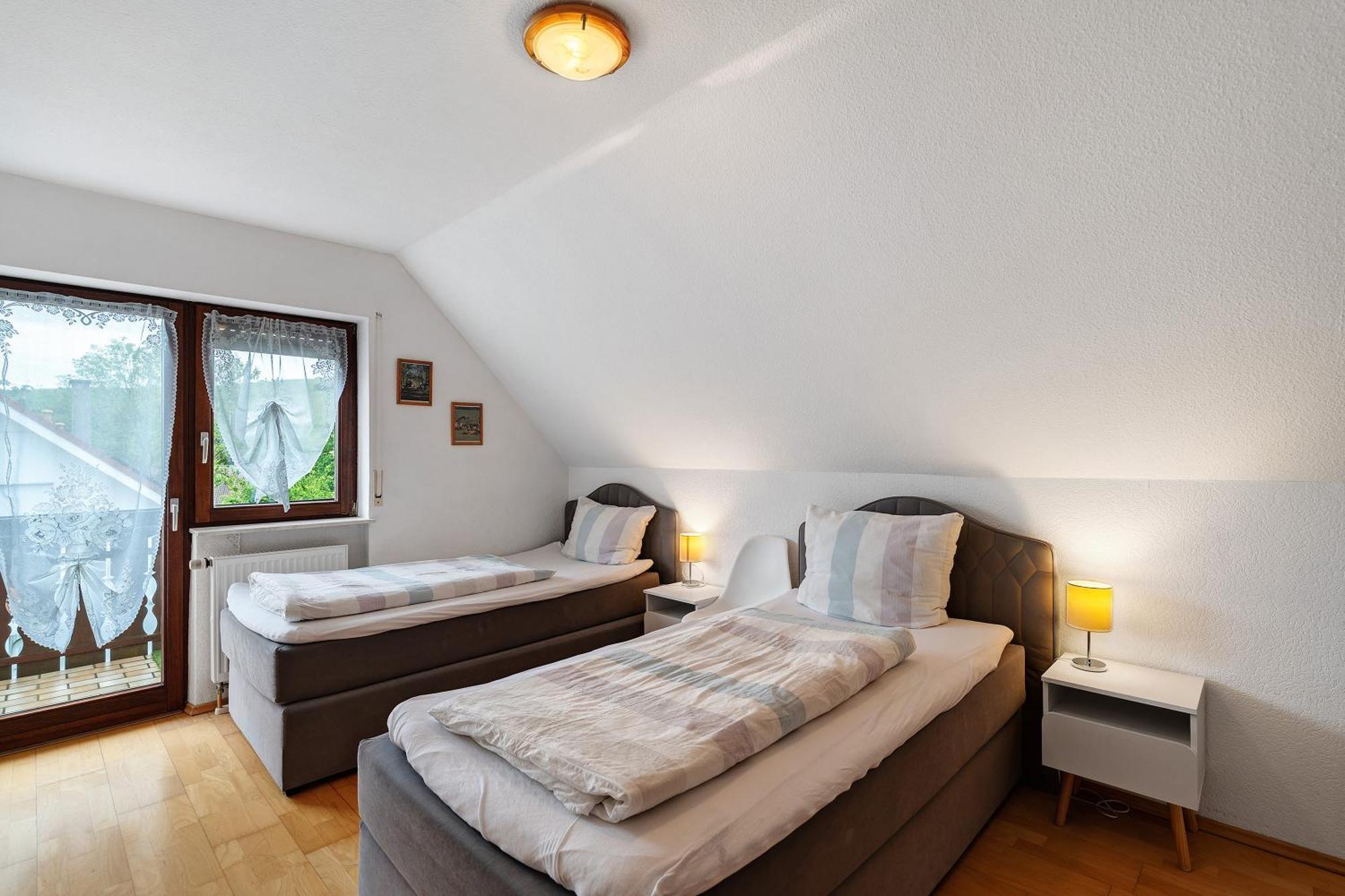 Ferienwohnung Serr Lauf エクステリア 写真